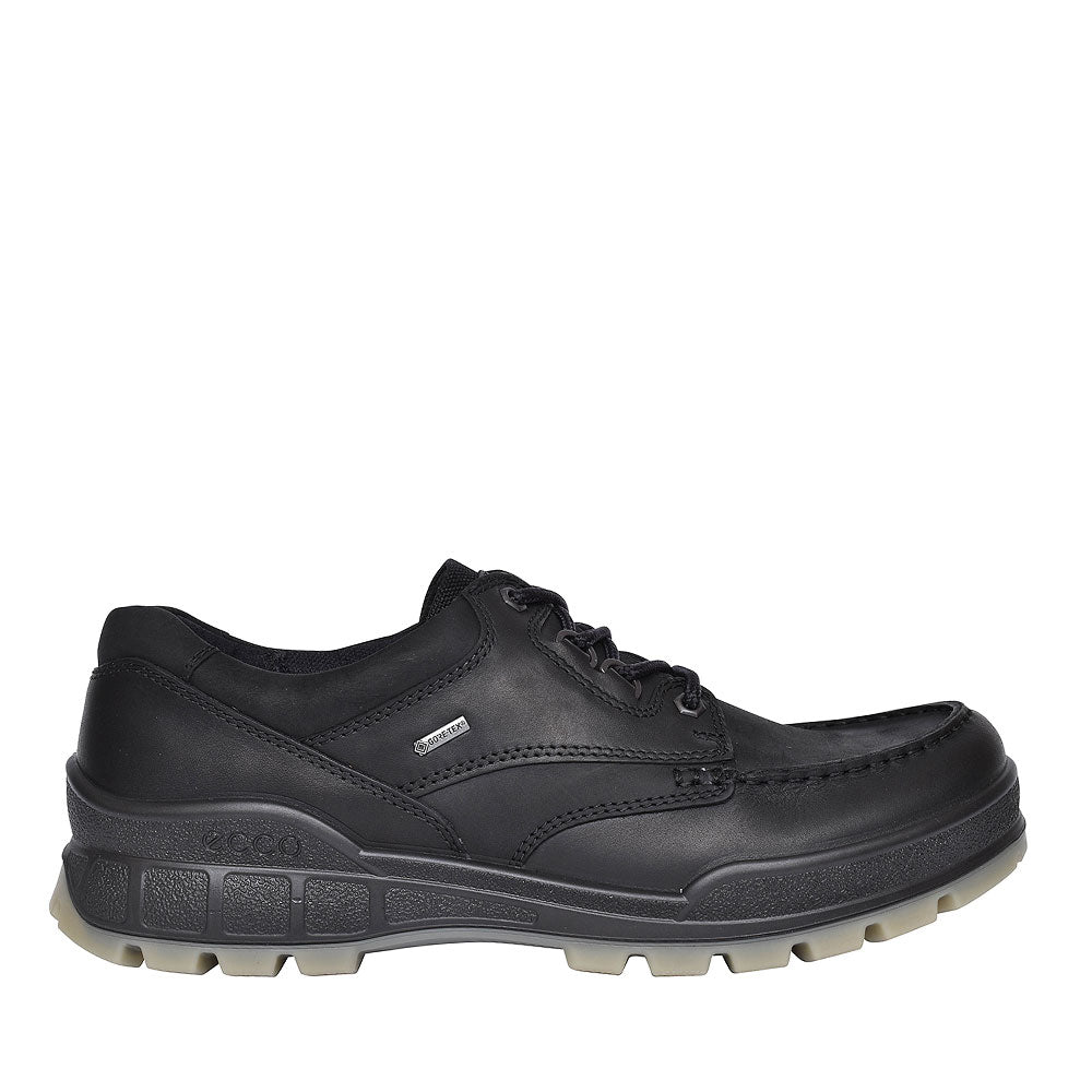 ECCO TRACK 25 WALKING SHOE FOR MEN in BLACK