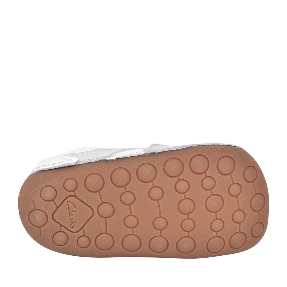 Girls Tiny Sky T White Metallic Velcro Shoe In Kids F Fit