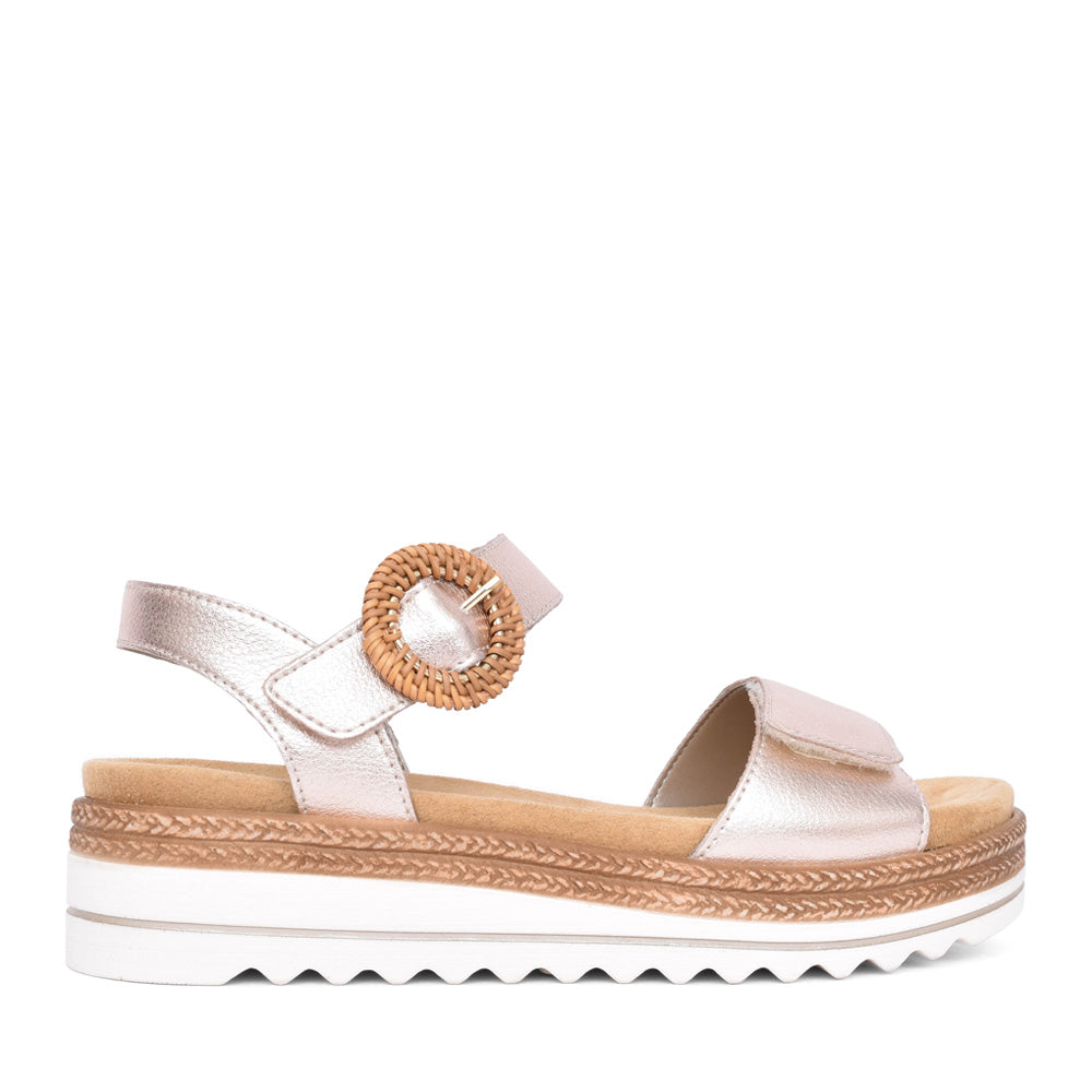 Ladies D0q52 Sandal In Pink