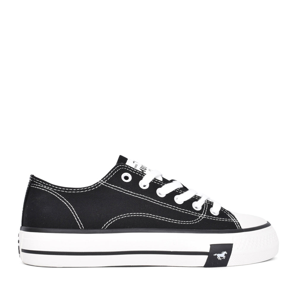 Ladies 1482501 Laced Trainer In Black