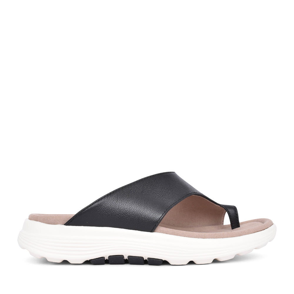 Ladies 46.812 Toe Post Sandal In Black