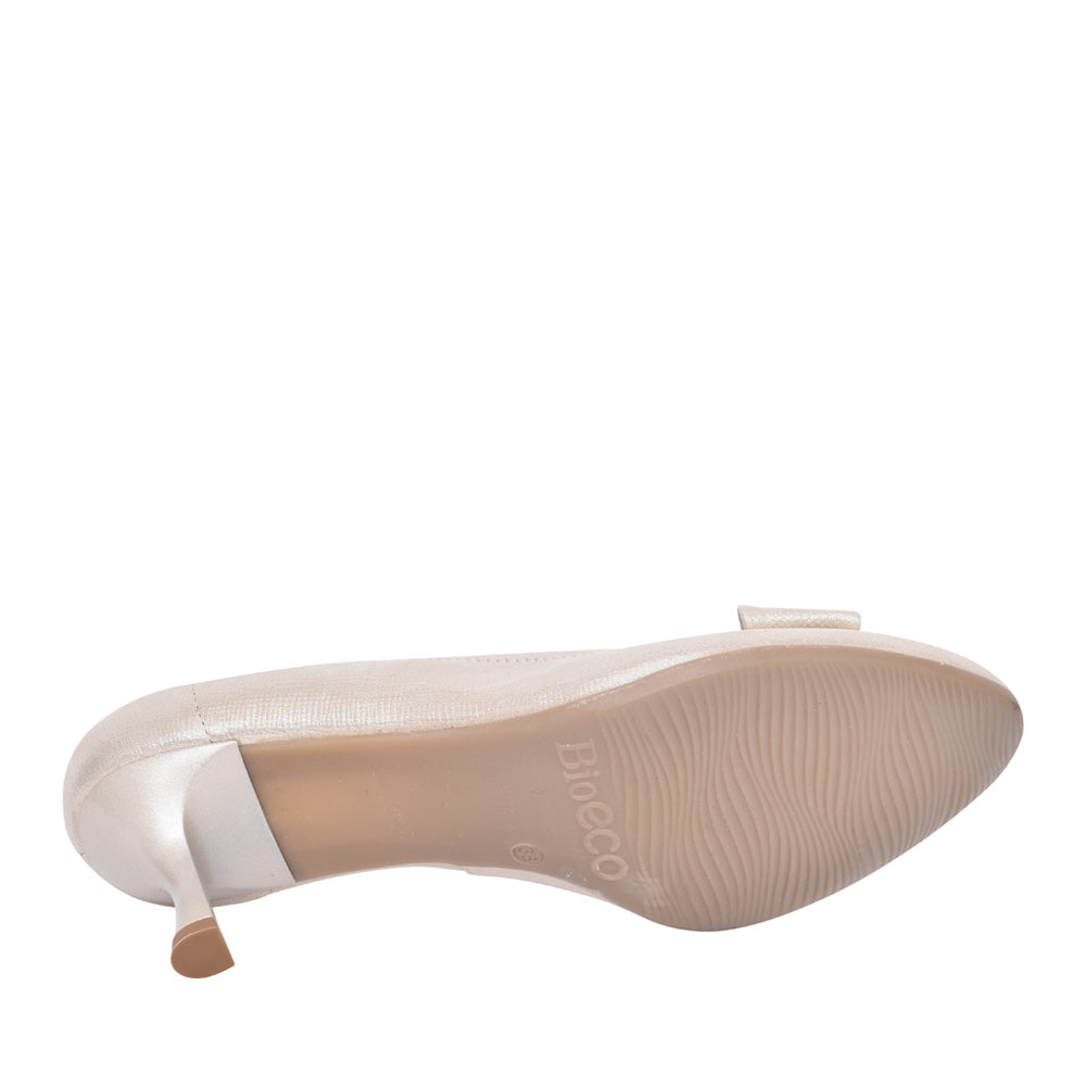 Ladies 6545 G-fit Medium Heel Court Shoe In Gold