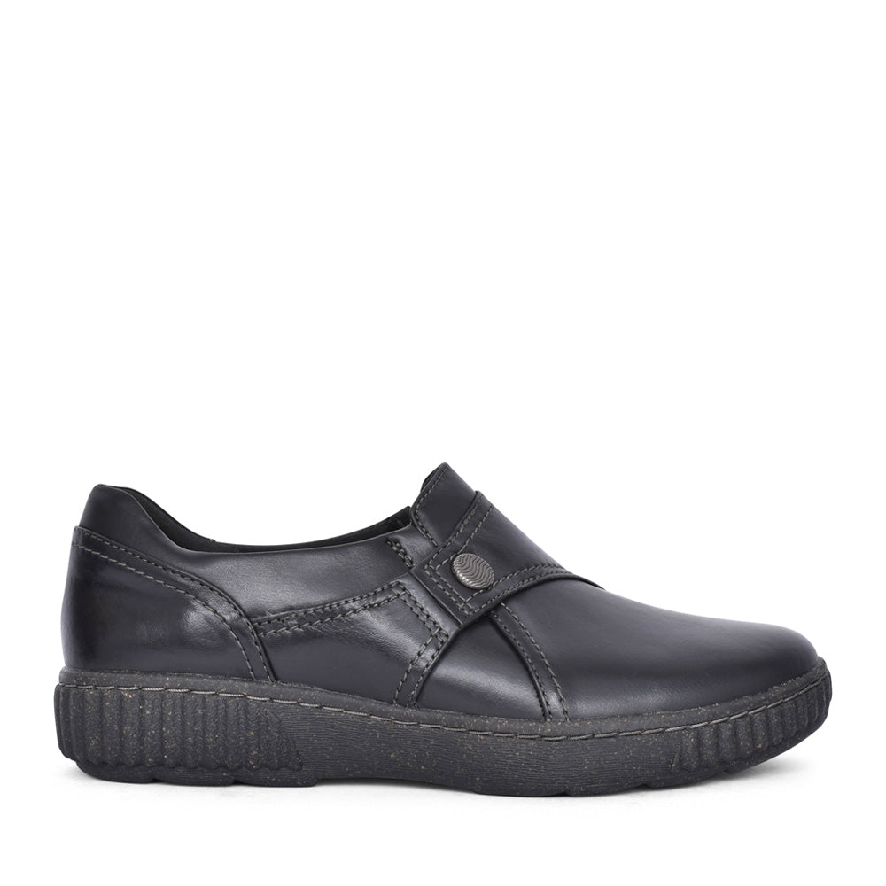 Ladies Caroline Pearl E-fit Slip-on Shoe In Black