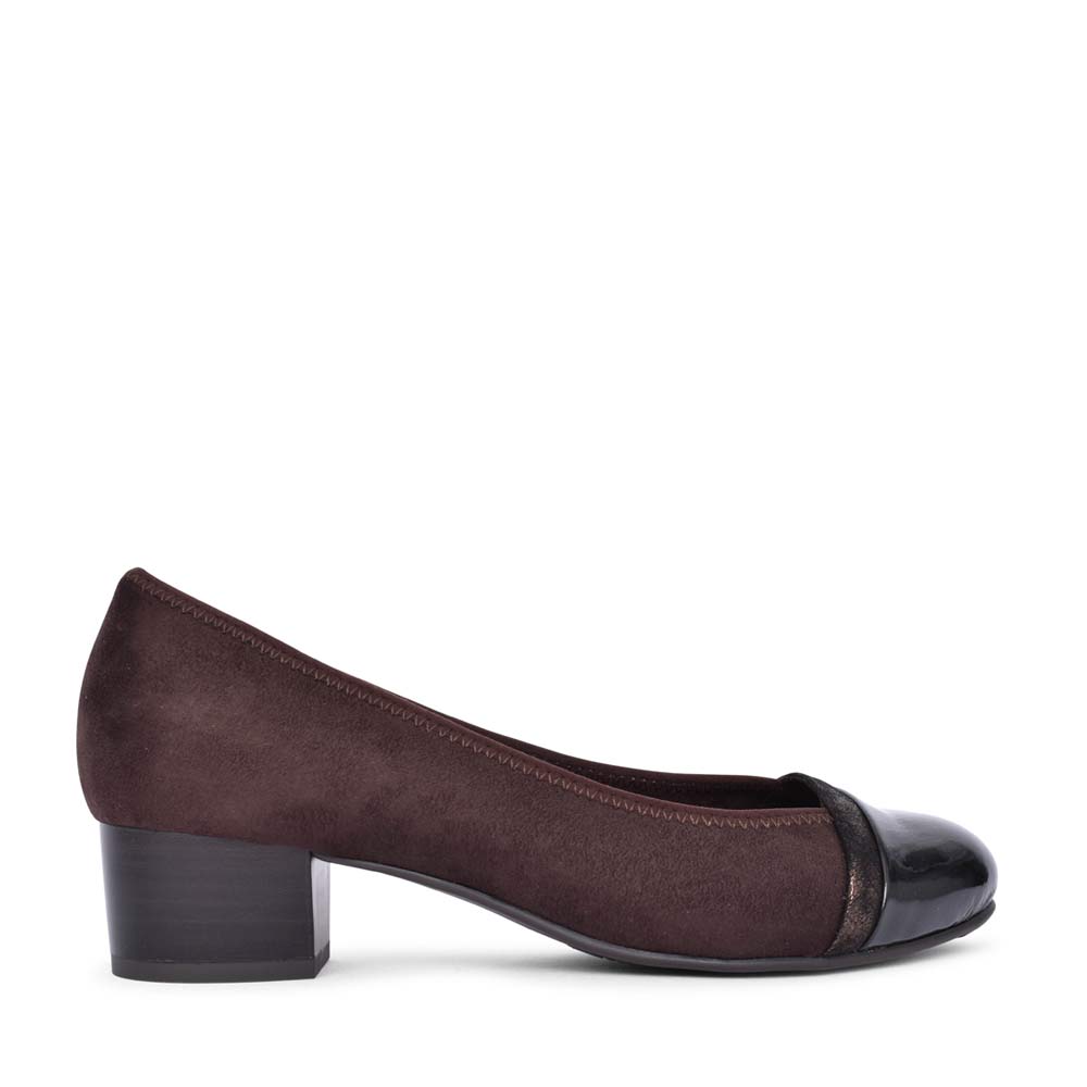 Ladies 8-22366 Low Heel Court Shoe In Brown