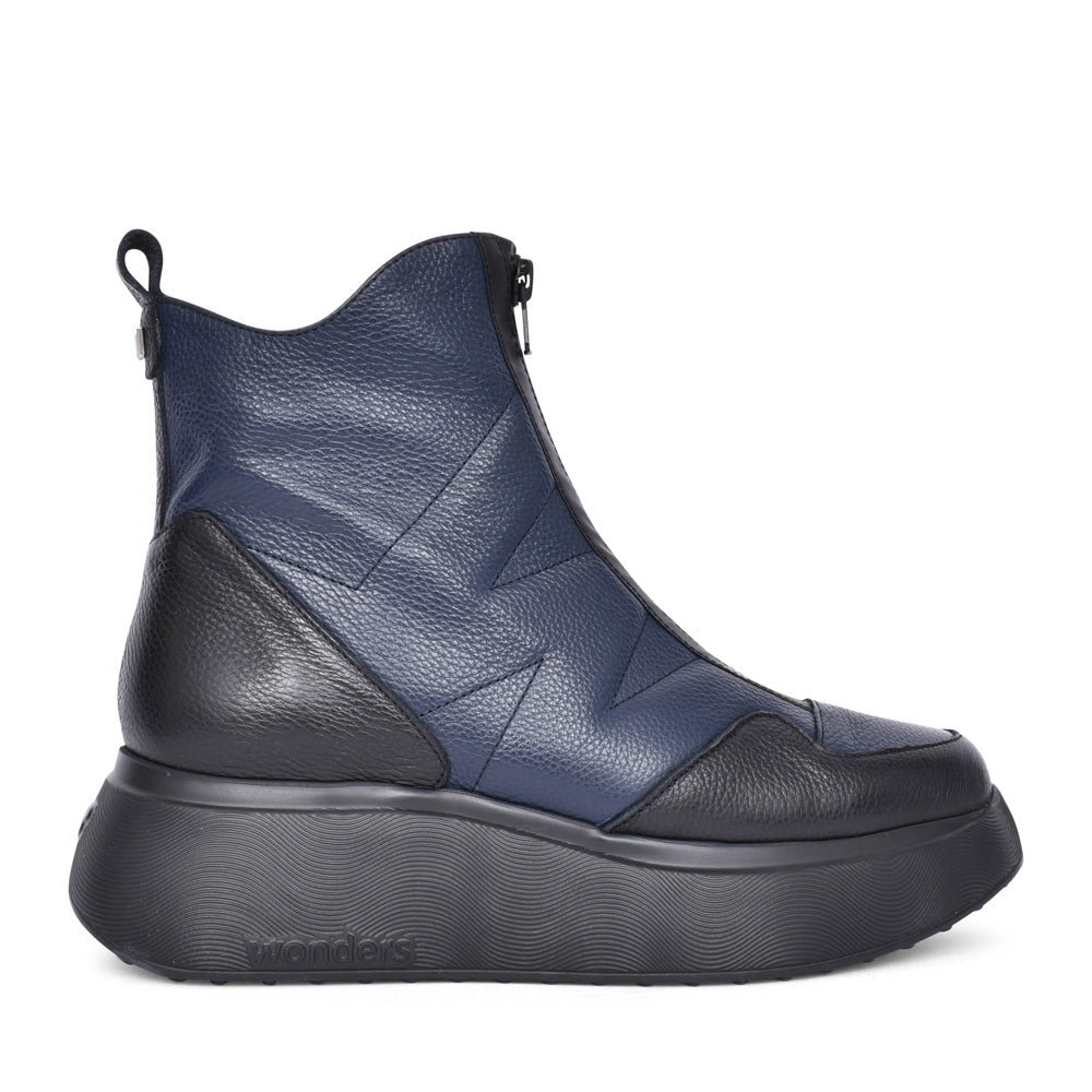 Ladies A-3613 Platform Ankle Boot In Black