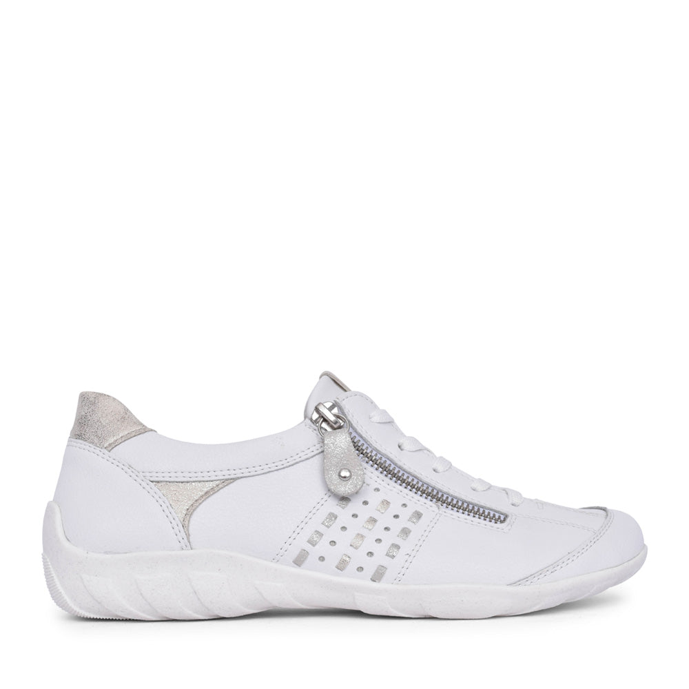 Ladies R3404 Laced Trainer In White