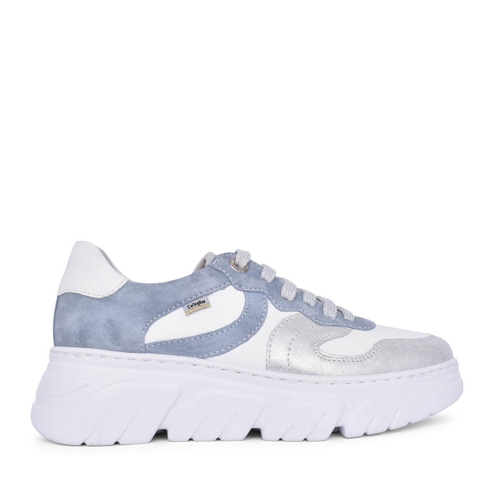 Ladies 51809 Laced Trainer In Silver