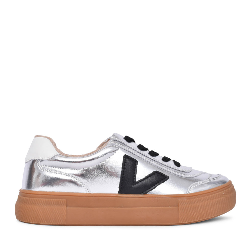 Ladies Eighty Laced Trainer In Illuminate