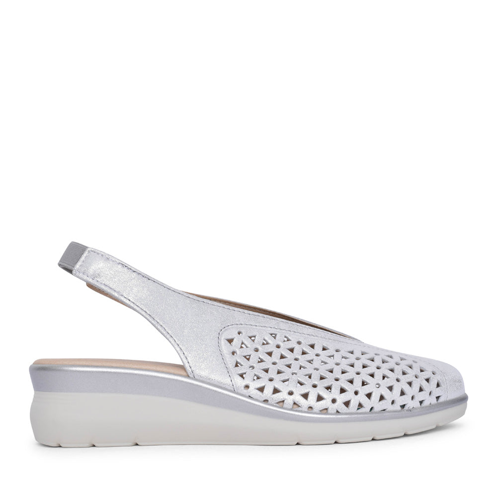 Ladies 10.370 Sling Back Shoe In Silver
