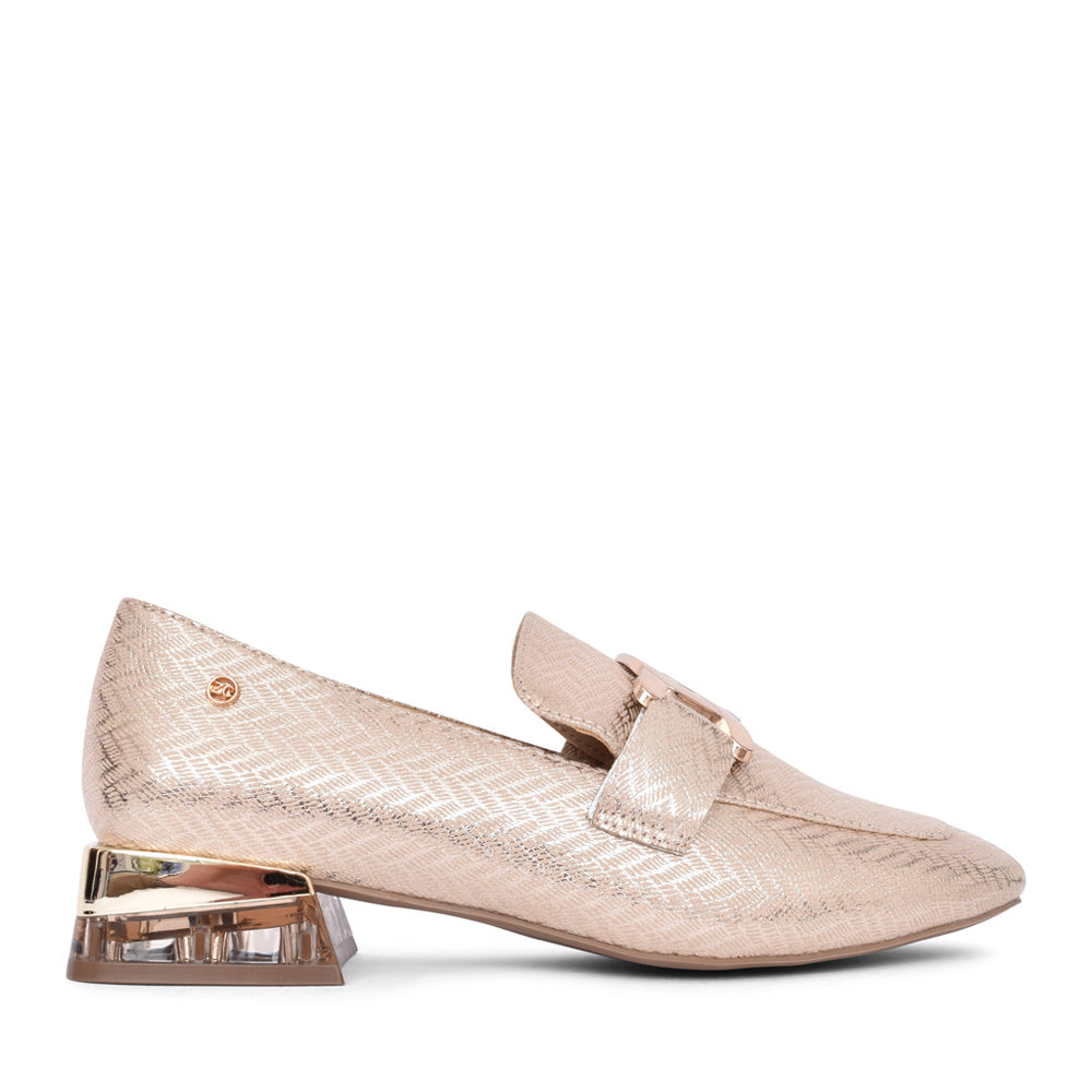 Ladies Laocai Loafer In Gold