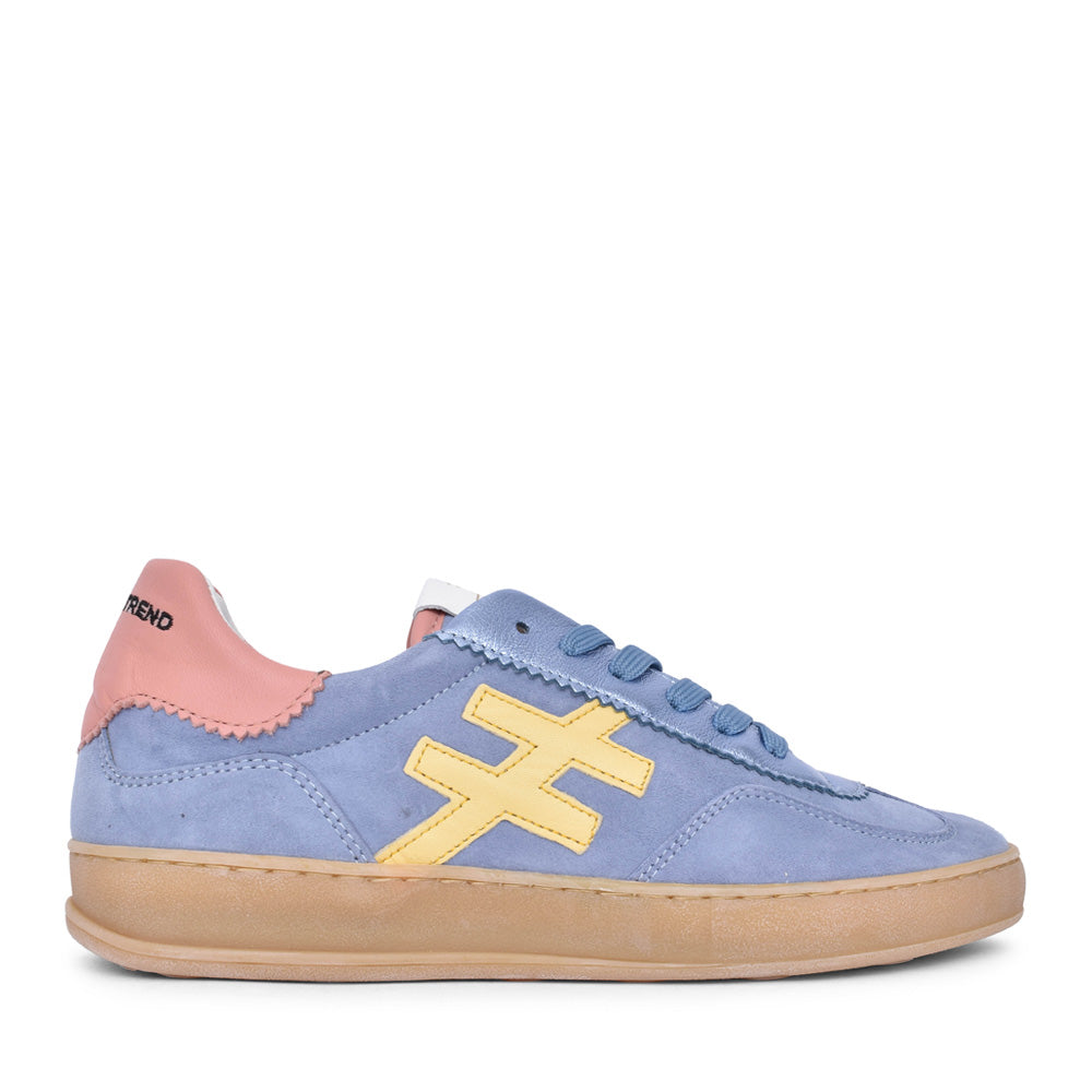 Ladies A032 M326 Laced Trainer In Denim