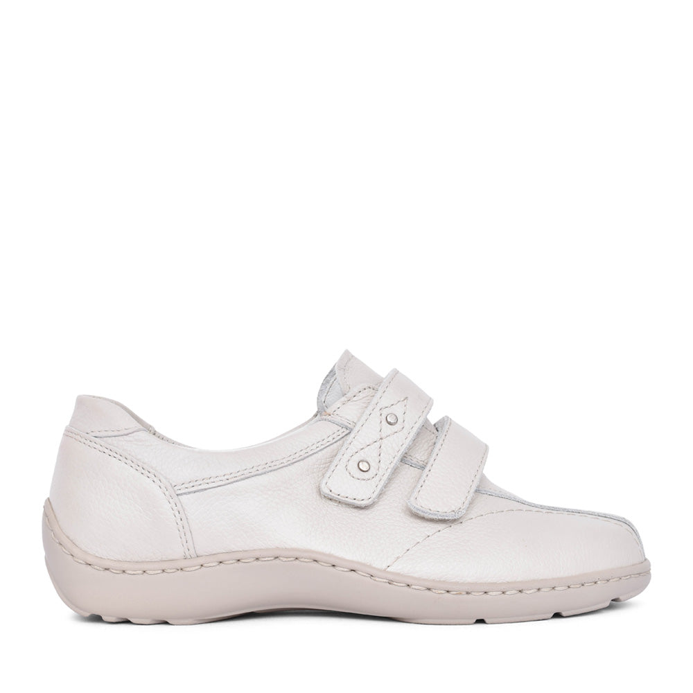 Ladies 496301 Henni Velcro Shoe In Cream