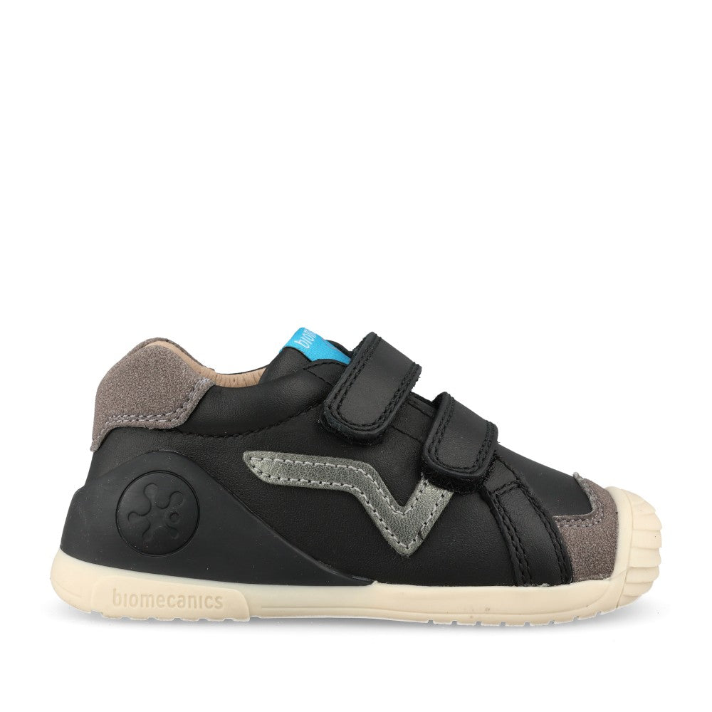 Boys 251123 Double Velcro Shoe In Black