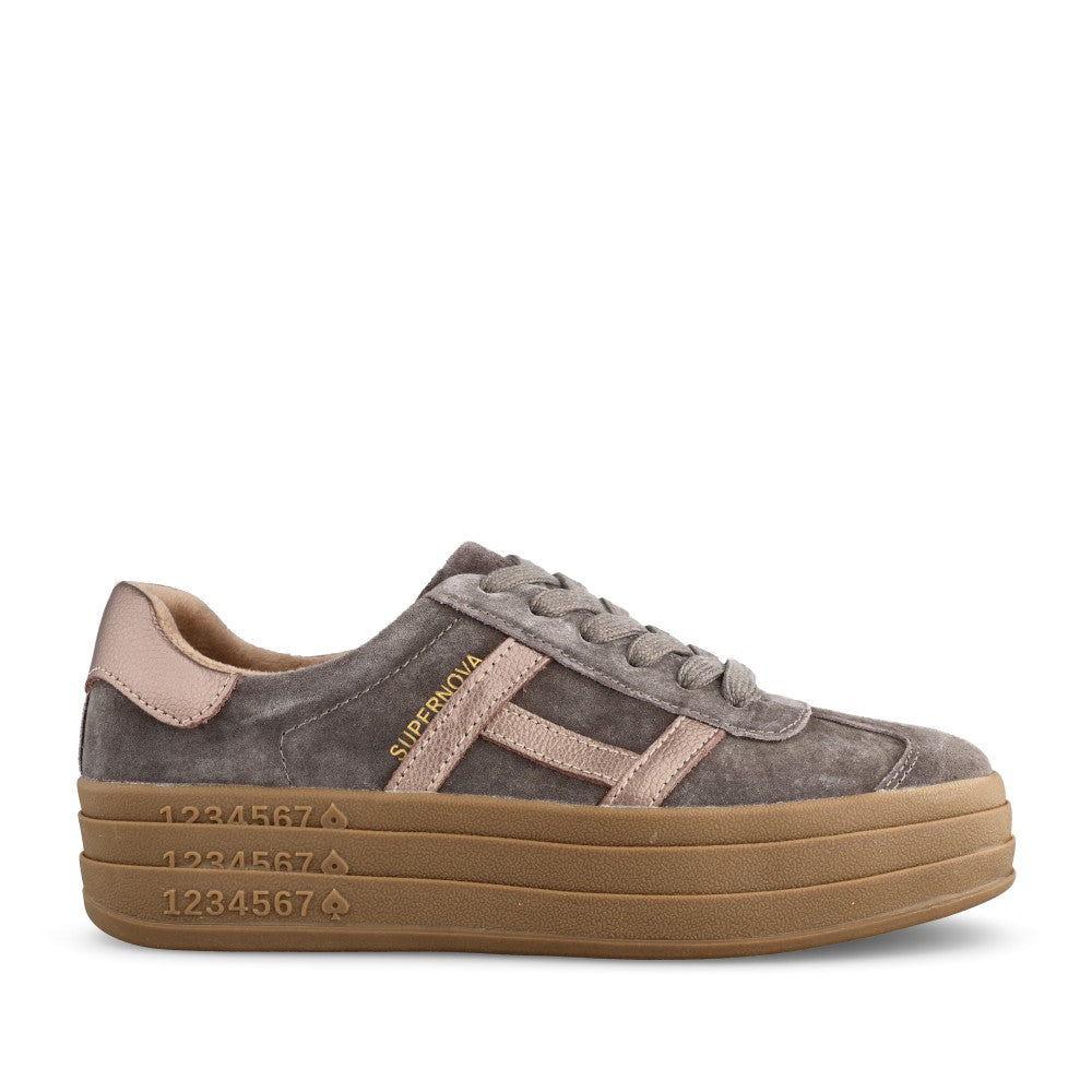 Ladies Sixty Eight Laced Trainer In Grey