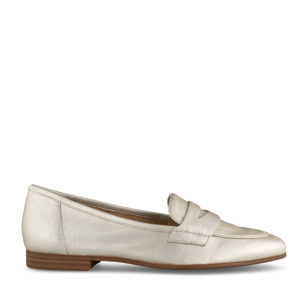 Ladies 9-24200 Loafer In Metallic