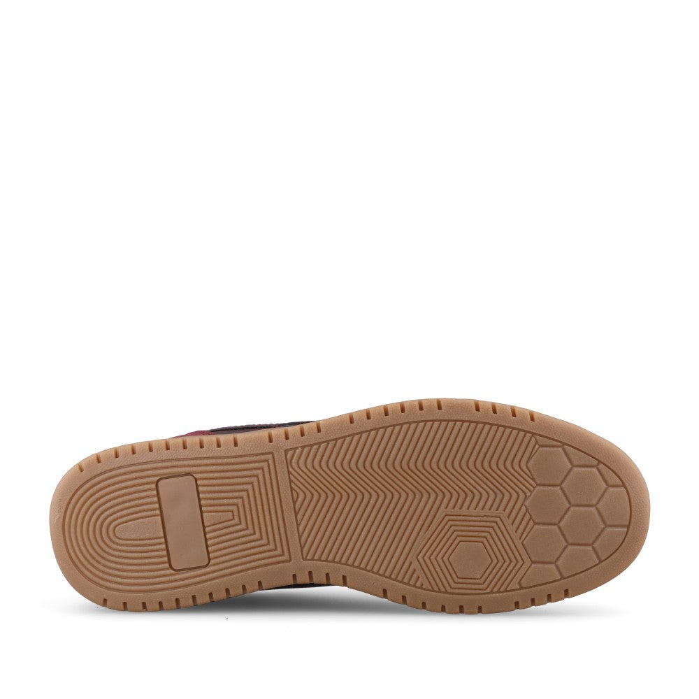 Lloyd & Pryce Ladies Borland Trainer In Cabernet