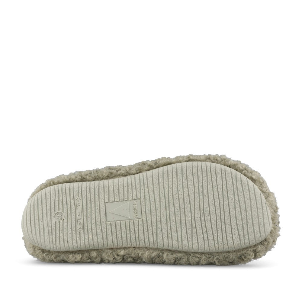 Verbenas Ladies York Curly Mule In Green