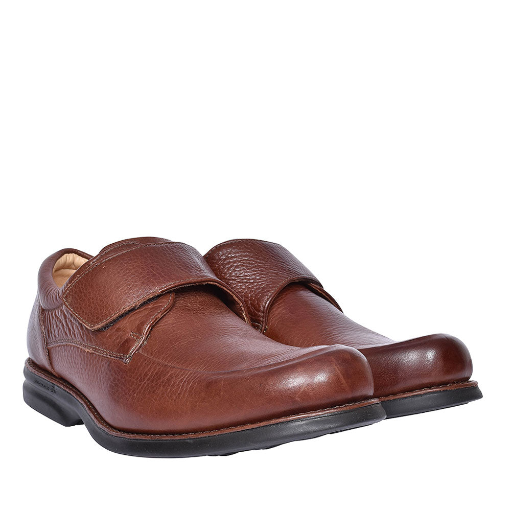 Tapajo Velcro Strap Shoes For Men In Brown