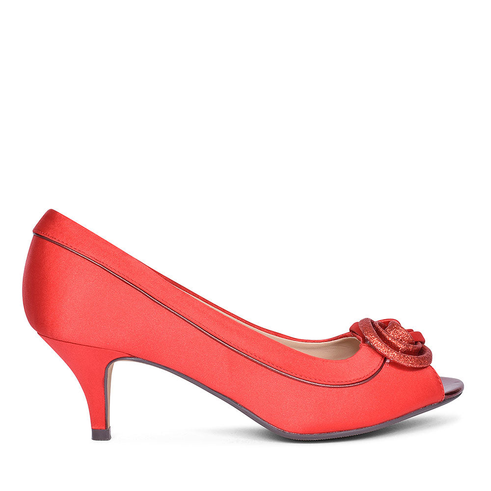 LUNAR LADIES RIPLEY FLR222 LOW HEEL COURT SHOE in RED