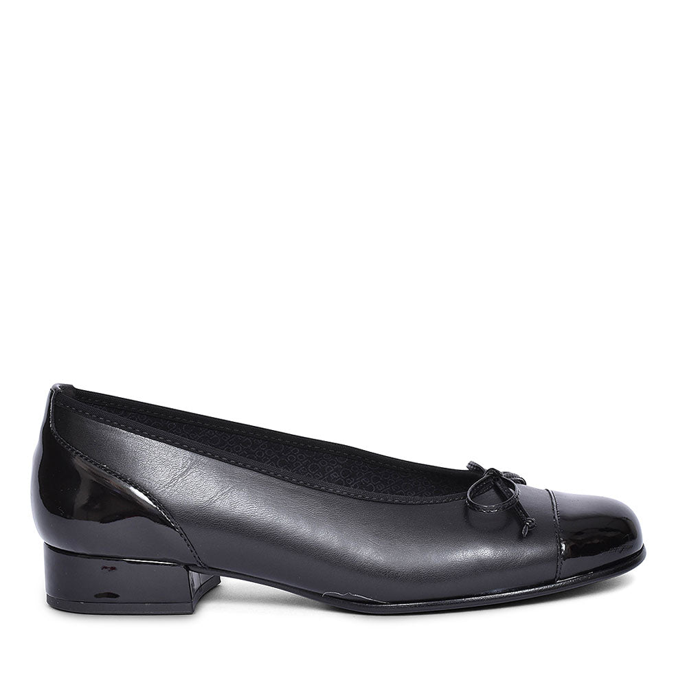 Low Heel Pump Shoe For Women In Black