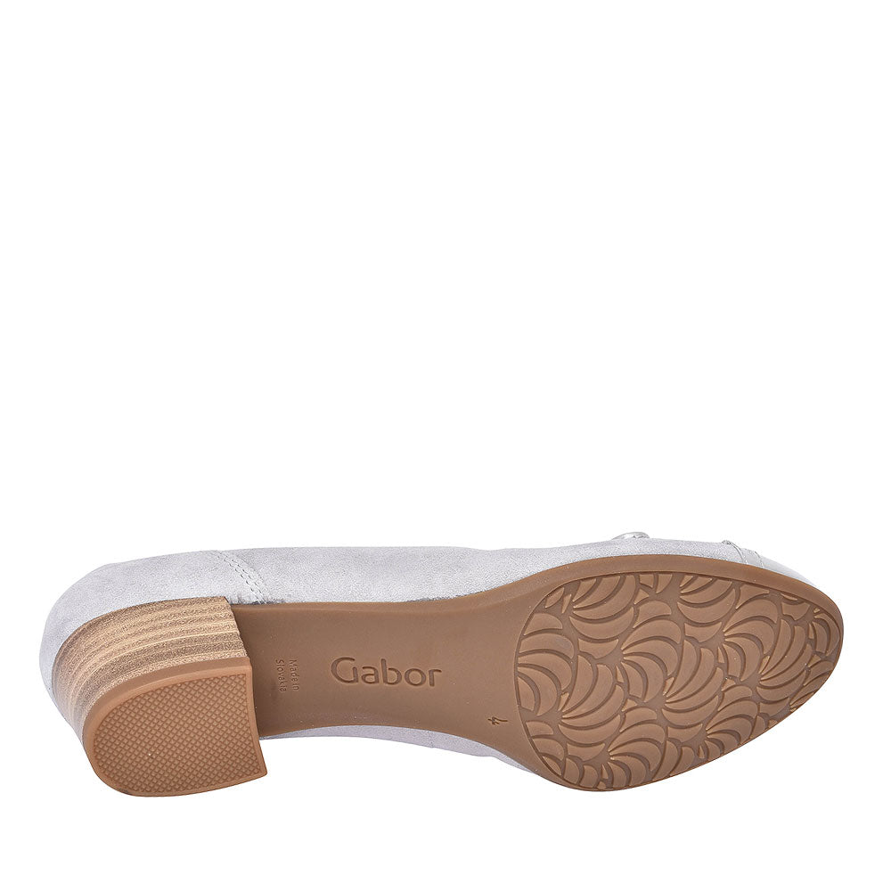 203 Bow Court Shoe For Ladies In Pewter