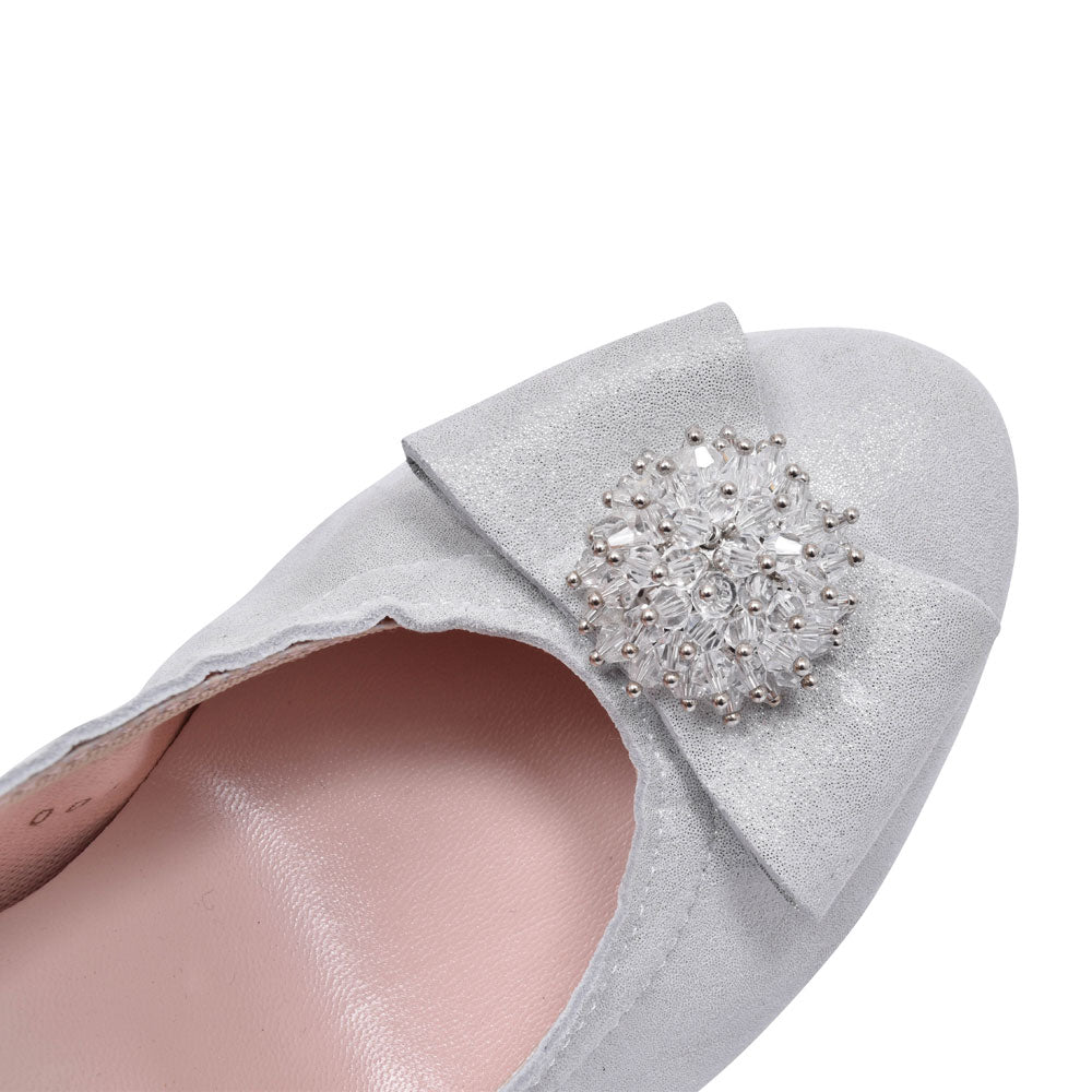 Low Heel Court Shoe For Ladies In Grey