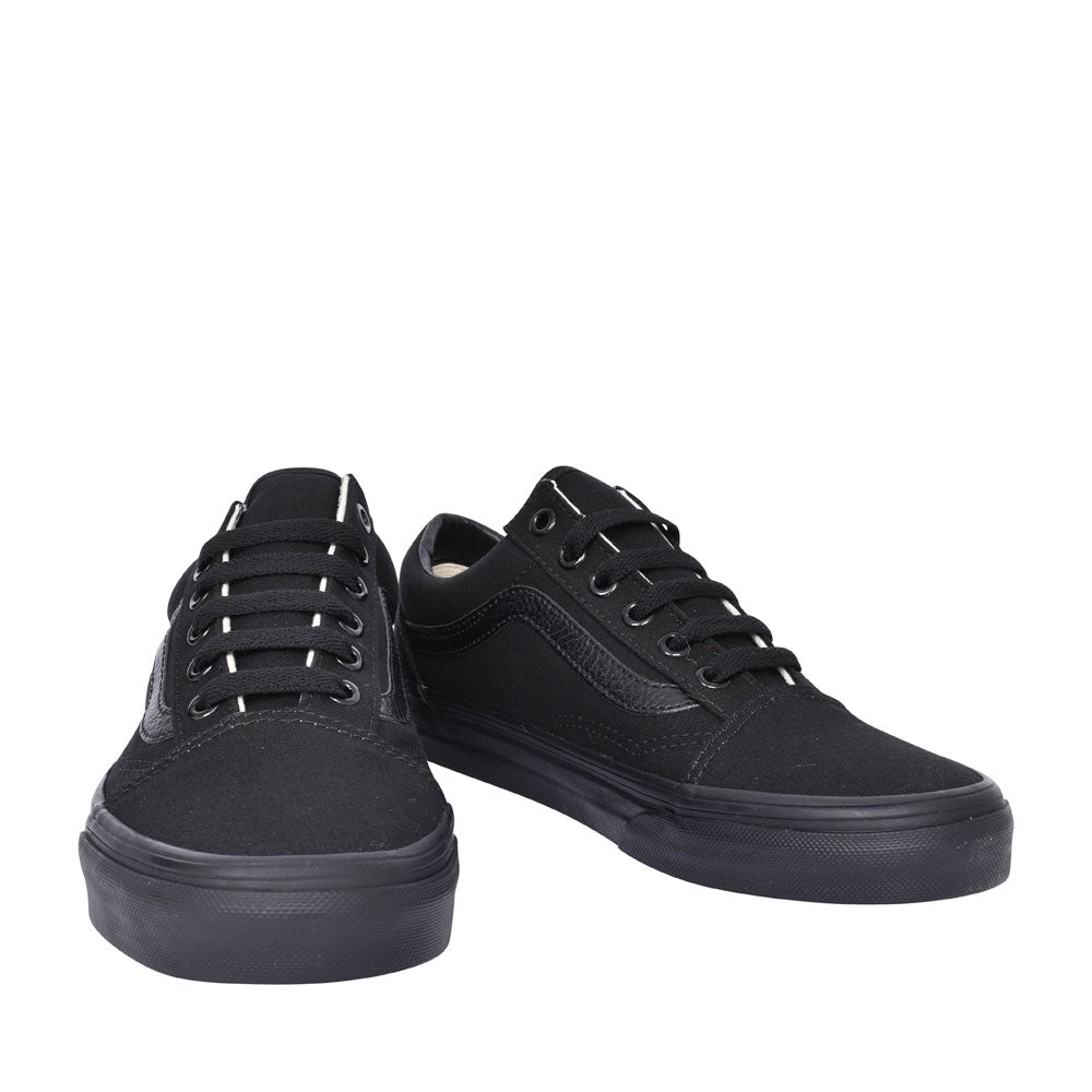 Unisex Old Skool Casual Trainer In Black