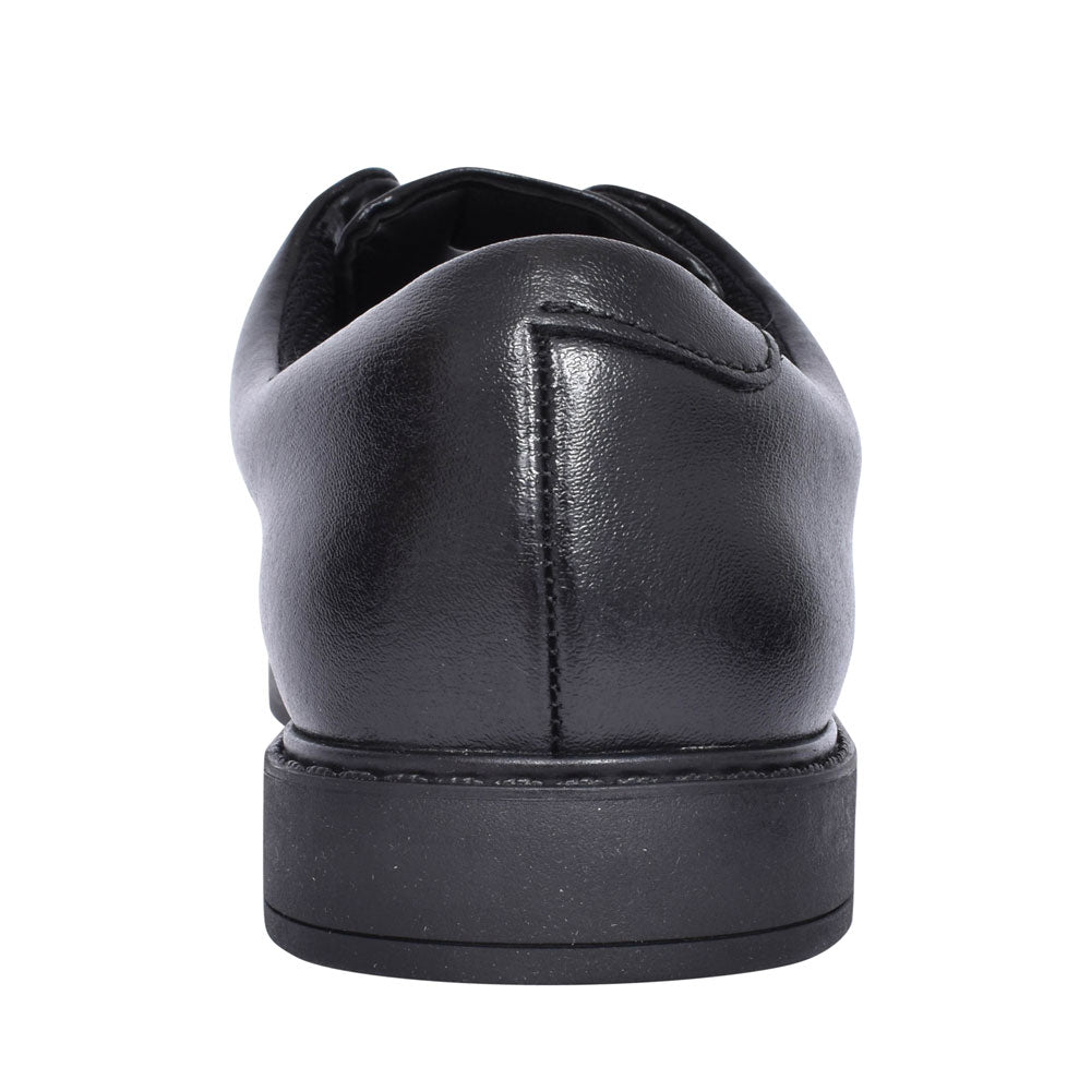 Scala Loop Black Leather Laced Shoe For Boys In Kids F Fit