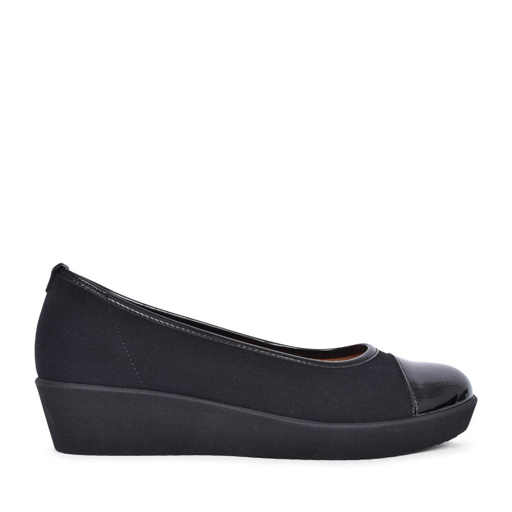 Orient 36.471 Casual Slip On Wedge Shoe For Ladies In Black
