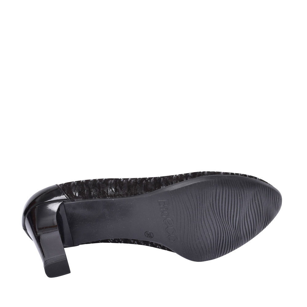 Ladies 5402 G-fit Medium Heel Court Shoe In Black