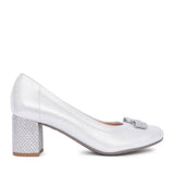 Ladies 5856 G-fit Medium Heel Court Shoe In Silver