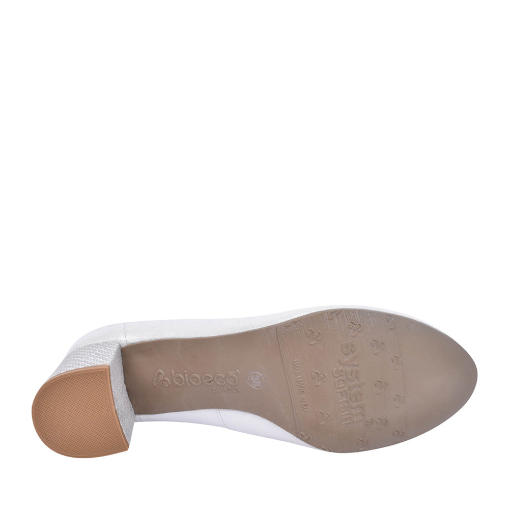 Ladies 5856 G-fit Medium Heel Court Shoe In Silver