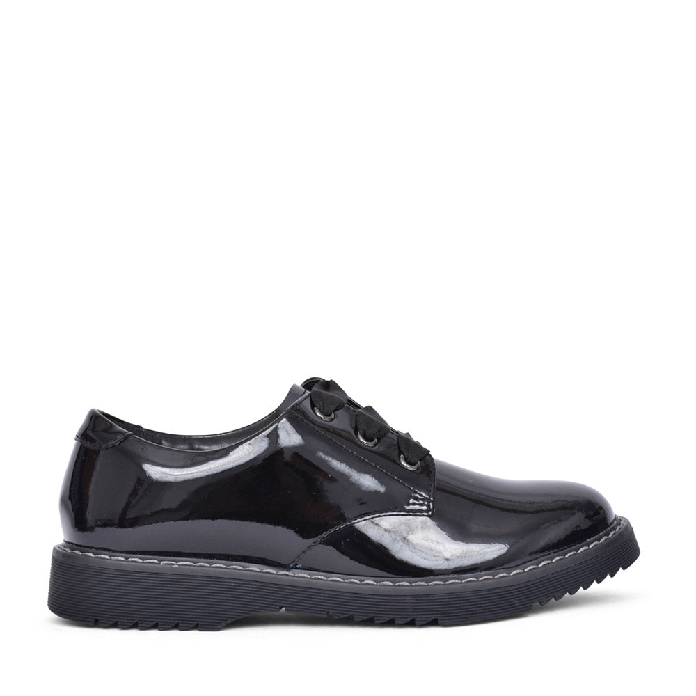 Girls Impact M Fit Shoe In Blk Patent