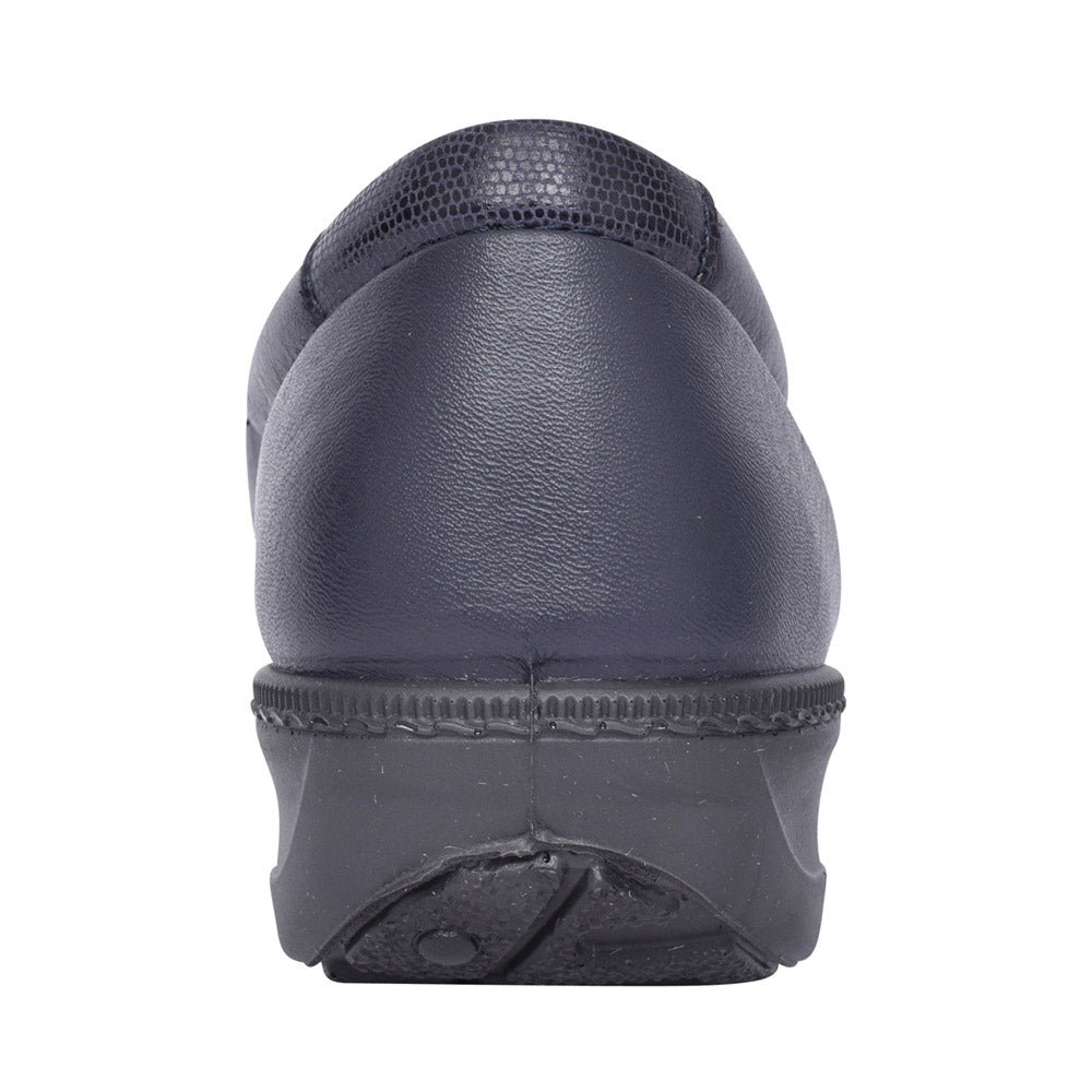Ladies Calypso Ii Std Fit Slip On Shoe In Navy