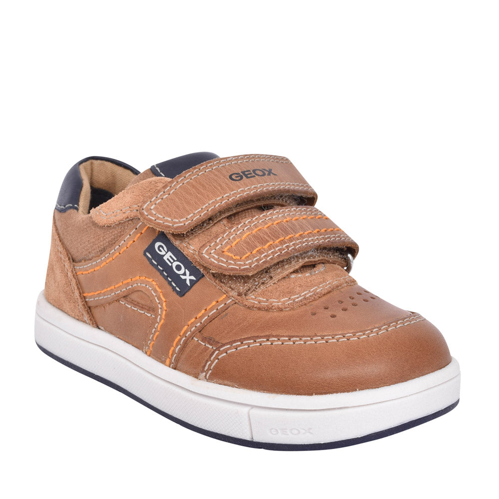 Boys B2543a Trottola Velcro Shoe In Tan