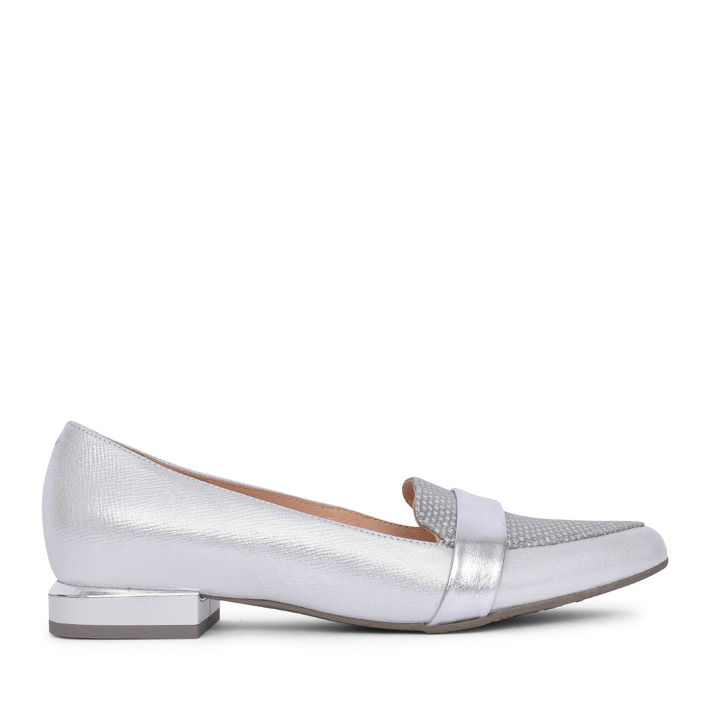 Ladies 5971 G-fit Slip On Shoe In Platino