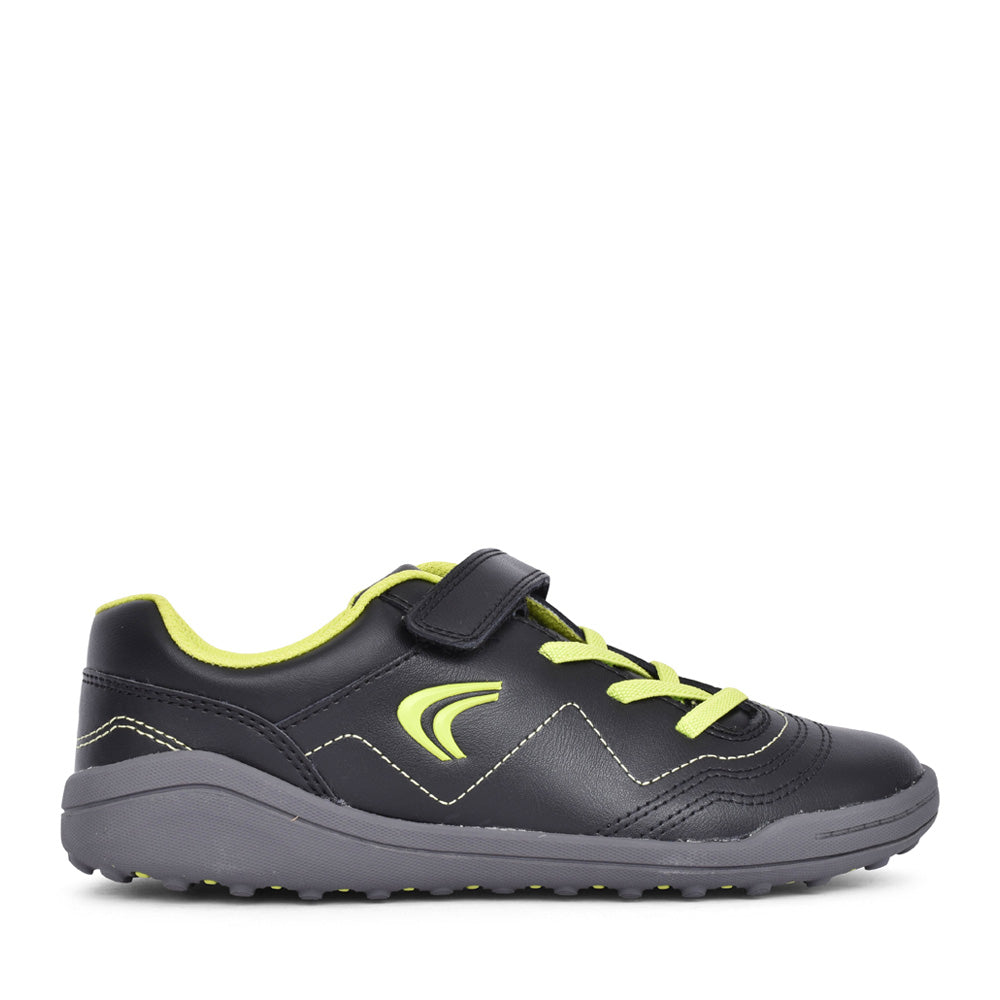 Boys Award Fly Black Trainer In Kids G Fit
