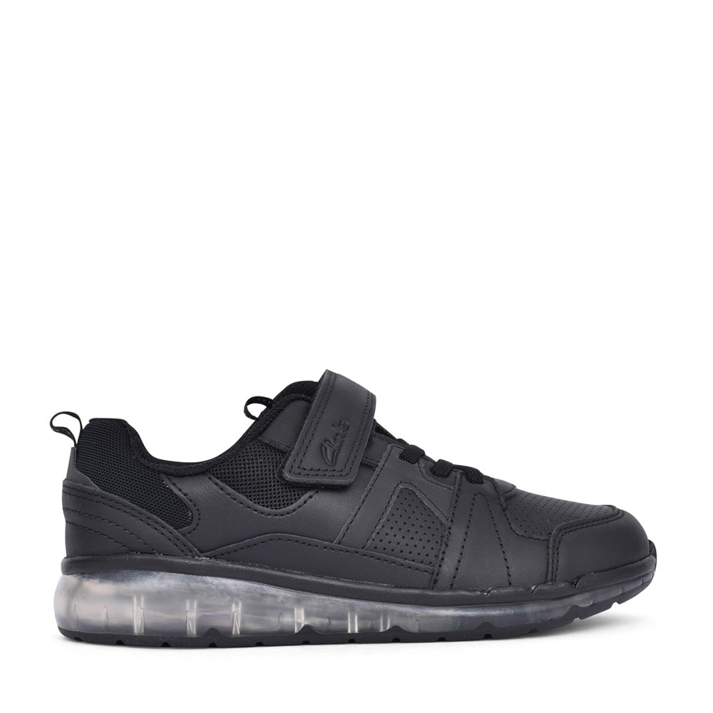 Boys Spark Beam Black Leather Trainer In Kids F Fit