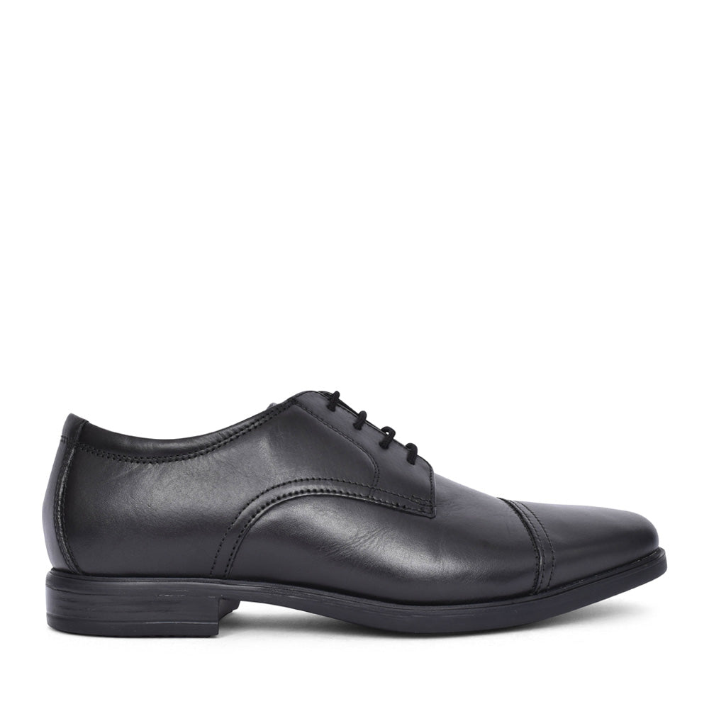 Mens Howard Cap Leather H-fit Shoe In Blk Leather
