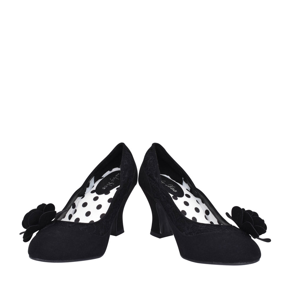 Chrissie Court Shoe In Black