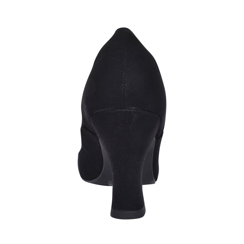 Chrissie Court Shoe In Black