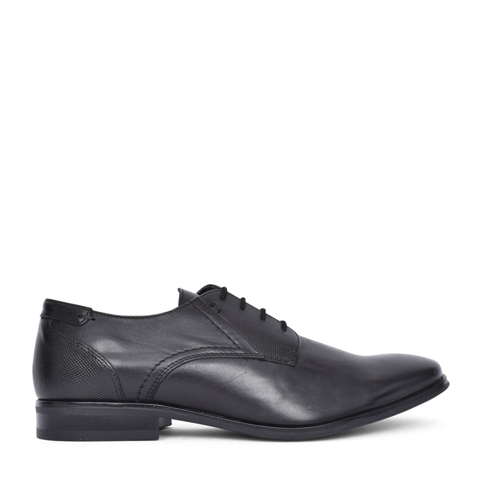 Mens Drago Shoe In Black