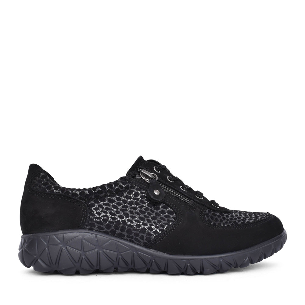 Ladies H89001 Havy Laced Trainer In Black