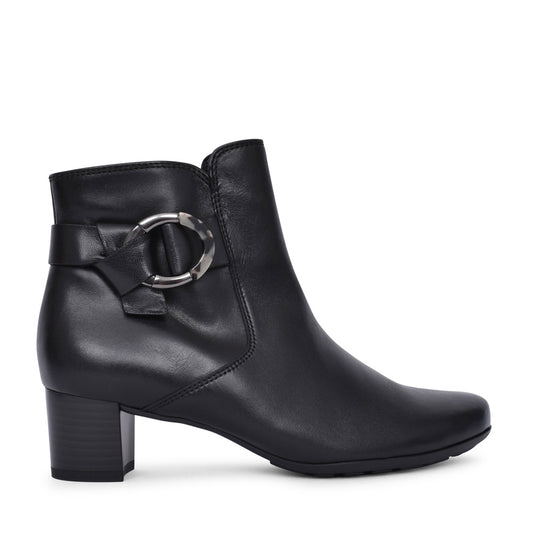 Ladies 92.824 Ankle Boot In Black