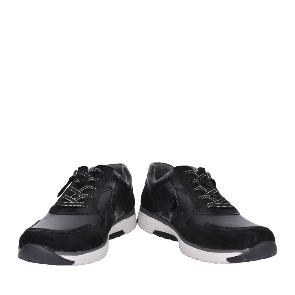 Ladies  Haley 96.978 Laced Trainer In Black