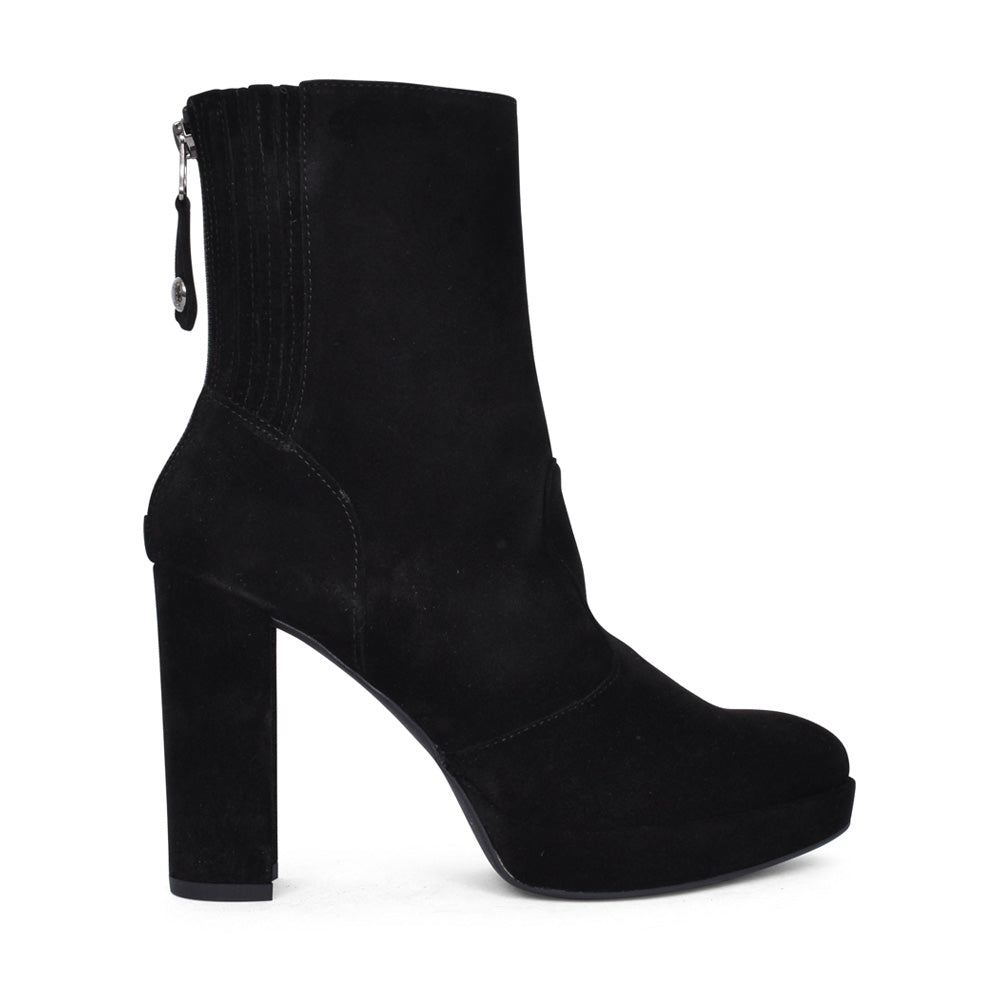 Ladies 117260 High Heel Ankle Boot In Black