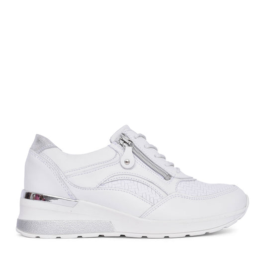 Ladies 93901 H-clara Laced Trainer. In White