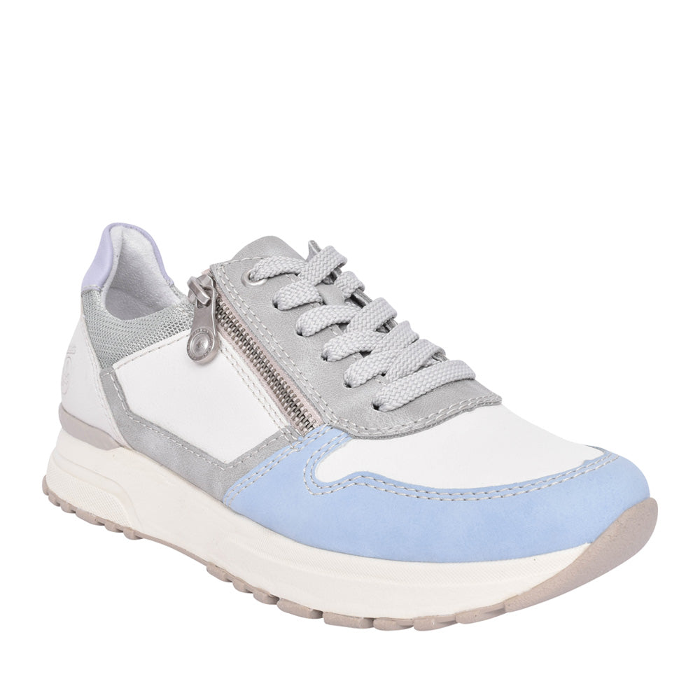 Ladies N7422 Laced Trainer In Off White