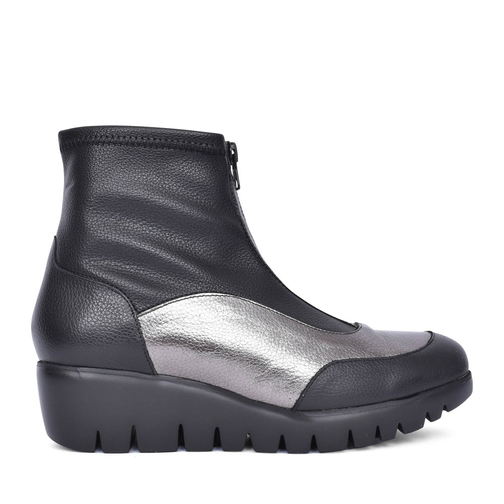 Ladies C-33302 Wedge Ankle Boot In Black