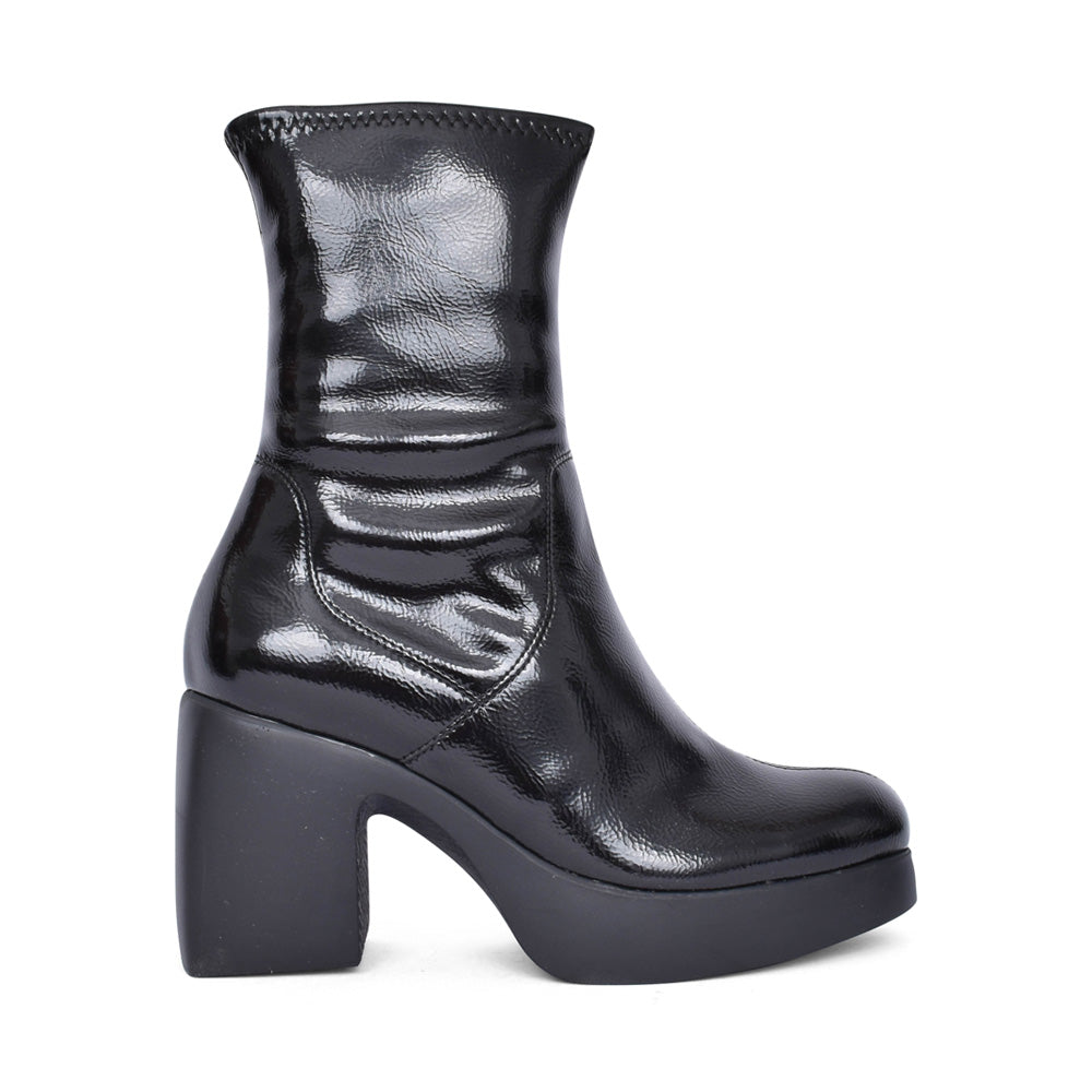 Ladies H-4942 Block Heel Calf Boot In Black